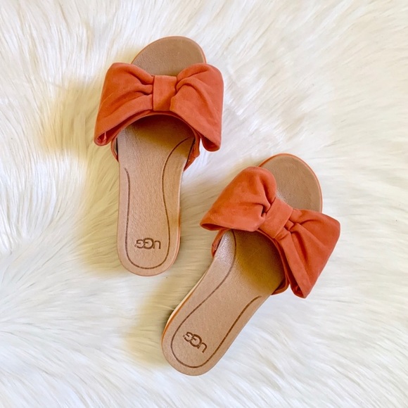 UGG Joan Platform Bow Suede Sandals In Coral - Picture 2 of 8